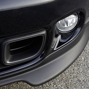 2013_MINI_John_Cooper_Works_Paceman_097