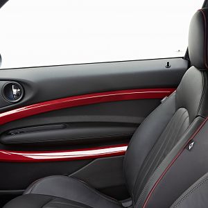 2013_MINI_John_Cooper_Works_Paceman_105