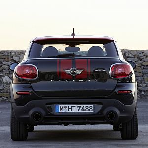 2013_MINI_John_Cooper_Works_Paceman_111
