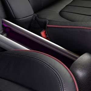 2013_MINI_John_Cooper_Works_Paceman_115
