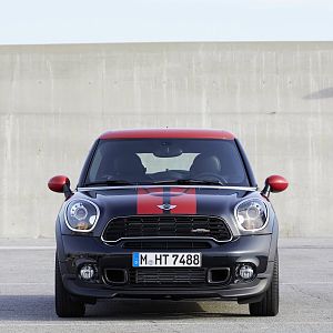 2013_MINI_John_Cooper_Works_Paceman_133