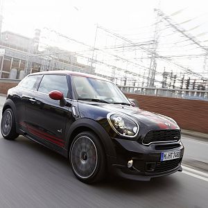 2013_MINI_John_Cooper_Works_Paceman_138