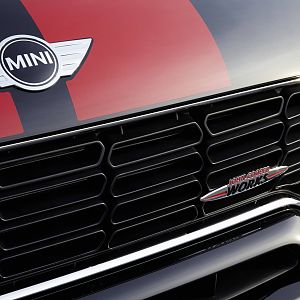 2013_MINI_John_Cooper_Works_Paceman_146