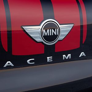 2013_MINI_John_Cooper_Works_Paceman_147
