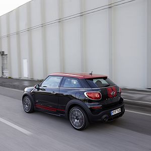 2013_MINI_John_Cooper_Works_Paceman_185