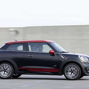 2013_MINI_John_Cooper_Works_Paceman_188