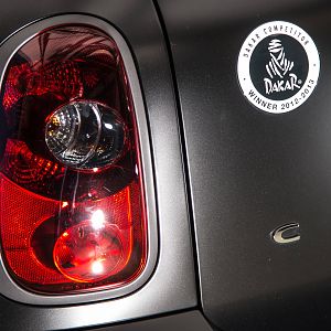 2013_MINI_John_Cooper_Works_Countryman_ALL4_Dakar_Special_Edition_011