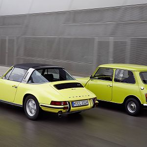MINI_Porsche_celebrate_008
