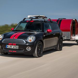 MINI_2013_Cowley_Caravan_001