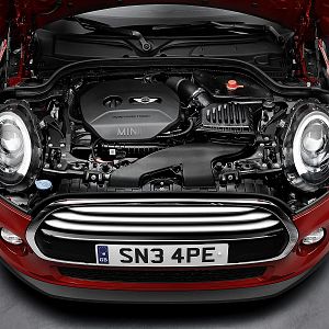 2014_MINI_Coopper_F56_05