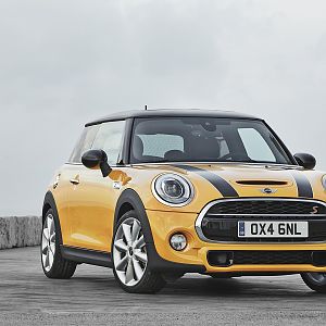 2014_MINI_Coopper_F56_19