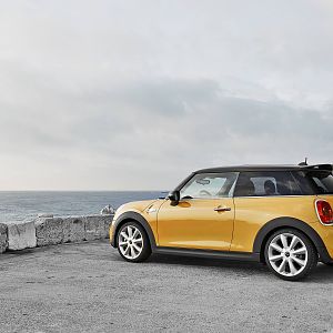 MINI_2014_F56_LA_010