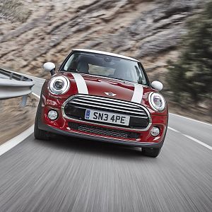 MINI_2014_F56_LA_011