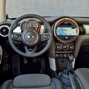 MINI_F56_Cooper_037