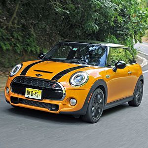 MINI_F56_Cooper_S_028