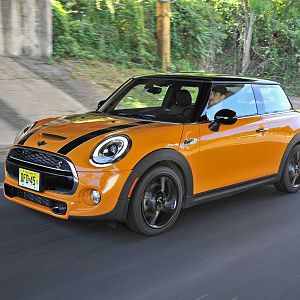 MINI_F56_Cooper_S_047