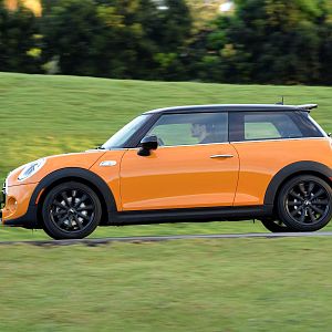 MINI_F56_Cooper_S_088