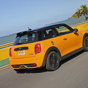 MINI_F56_Cooper_S_095