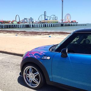 Ugly_MINI