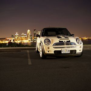 Pepper White Skyline