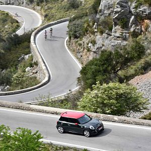 2015_MINI_John_Cooper_Works_004