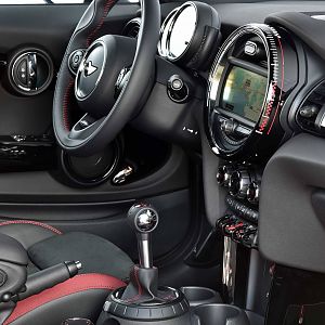 2015_MINI_John_Cooper_Works_007