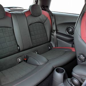 2015_MINI_John_Cooper_Works_013