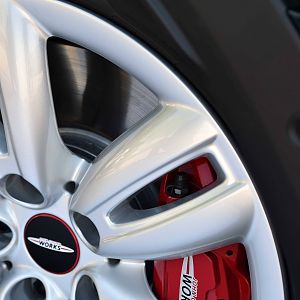 2015_MINI_John_Cooper_Works_044