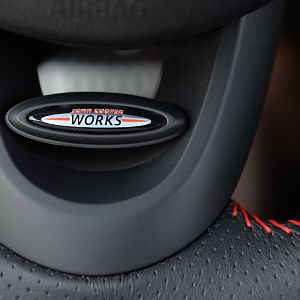 2015_MINI_John_Cooper_Works_052