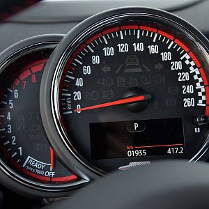 2015_MINI_John_Cooper_Works_070