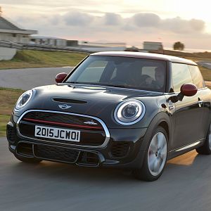 2015_MINI_John_Cooper_Works_123