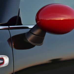2015_MINI_John_Cooper_Works_147