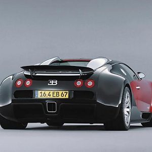 Bugatti Veyron - Rear