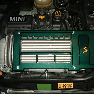 Painted intercooler cover w/ red S