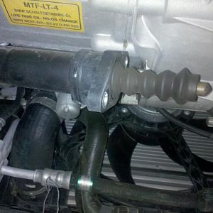 disconnected clutch slave cylinder (R56)