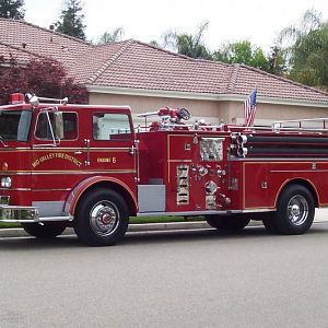 MVFD Engine 6 - Parade Ready - April 22, 2011 

I snapped this photo in front of my house while enroute to Engine 6's first parade participation. Th