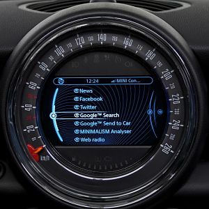 MINI Connected 002