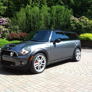 Beautiful May day in the Boston area so I took a few shots with my iPhone.  Really a cute car from any angle - at least I think so and thats all that