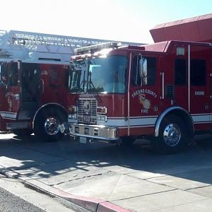 Engine 287 - Ladder 87 ...... Fresno County Fire, South Fresno Station 87