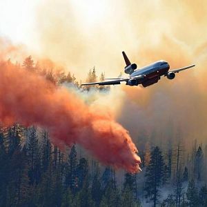 VLAT Air Tanker over the Courtney Fire, Eastern Madera County - September 2014
