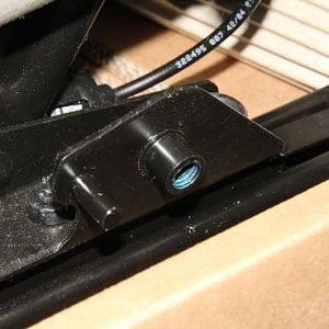 R53 seat bracket