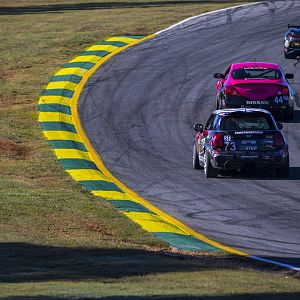 MINI JCW Continental Tire 2017 - 2.jpg
