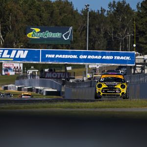MINI JCW Continental Tire 2017 - 10.jpg