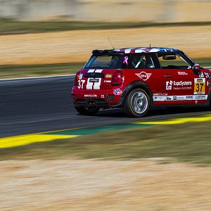 MINI JCW Continental Tire 2017 - 16.jpg
