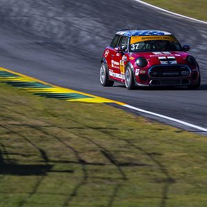 MINI JCW Continental Tire 2017 - 19.jpg
