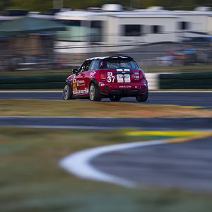 MINI JCW Continental Tire 2017 - 37.jpg