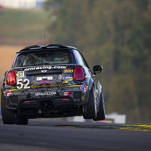 MINI JCW Continental Tire 2017 - 40.jpg