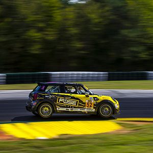 MINI JCW Continental Tire 2017 - 74.jpg