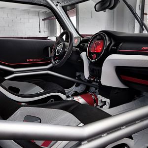 2018 New York Auto Show 9