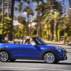 2018 New York Auto Show Pics 2 59